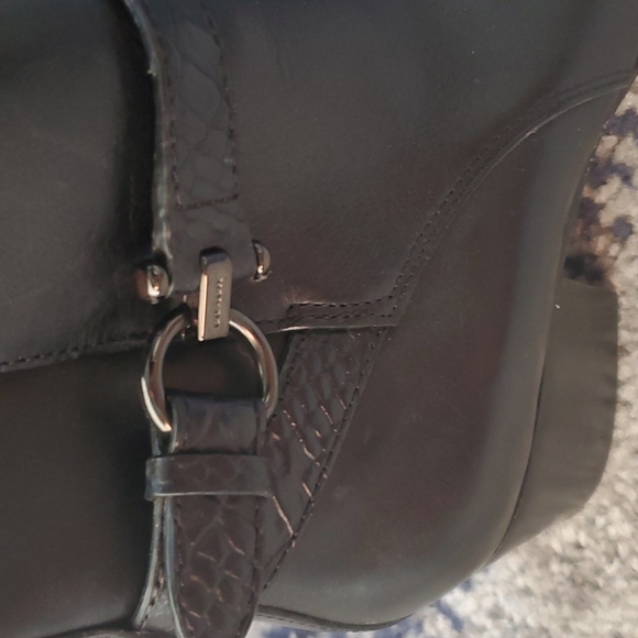 Women's Ankle Booties - Picture 3 of 7